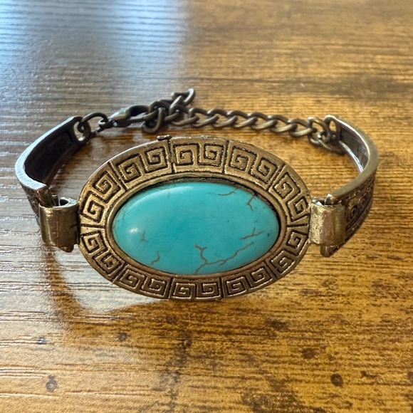 Celtic Tribal Inspired Etched Metal Bracelet Brass Tone Faux Turquoise Clasp - Picture 1 of 6